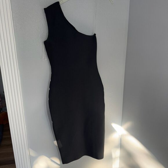F & P Paris One Shoulder Dress Bodycon Black White Women's Medium - Picture 2 of 5